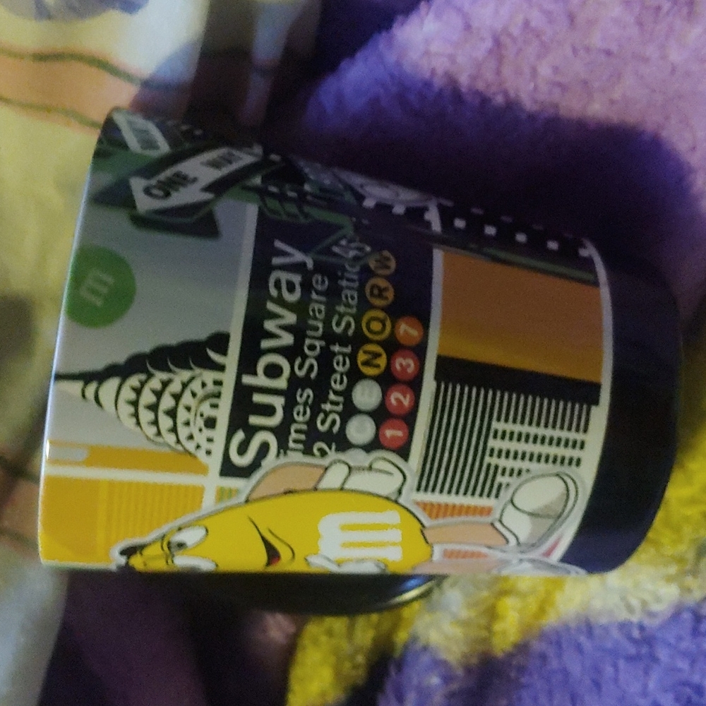 Rare collectors cup M&M's New York edition